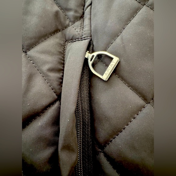 Ariat Equestrian Black Quilted Puffer Full Zip Riding Jacket, Women’s Large - Picture 4 of 9